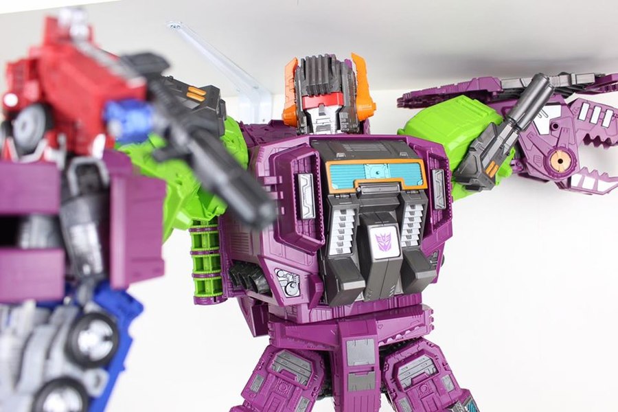 Image Of Titan Class Earthrise Scorponok And Lord Zarak  (18 of 32)